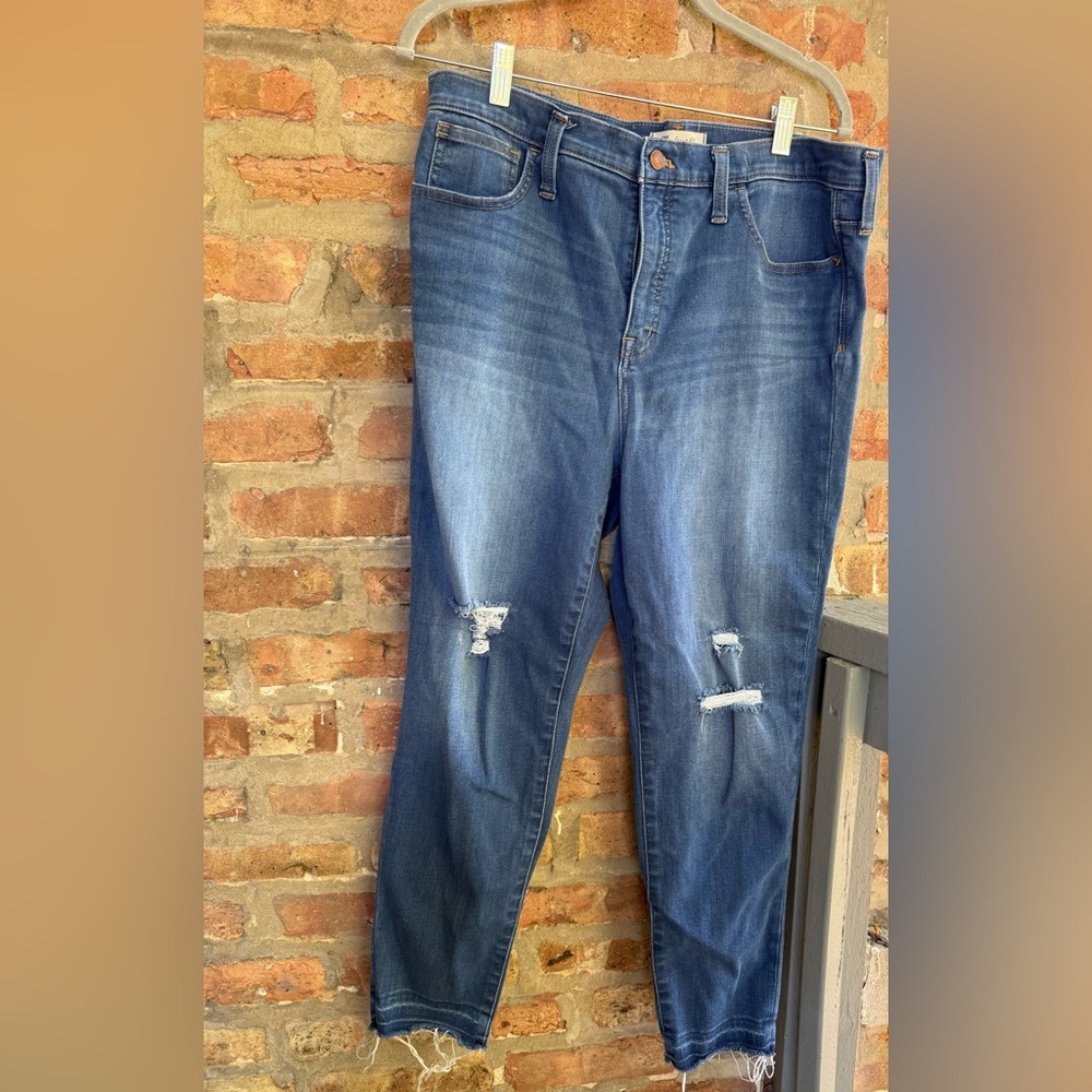 Madewell 10” High Rise Skinny jeans - size 32